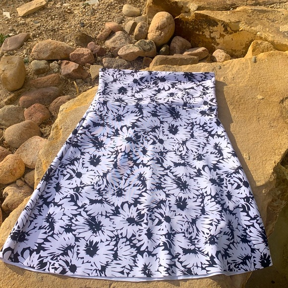 Alpineglow handmade skirt - Picture 1 of 4